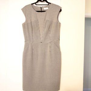 Black and White Fitted Dress WITH POCKETS